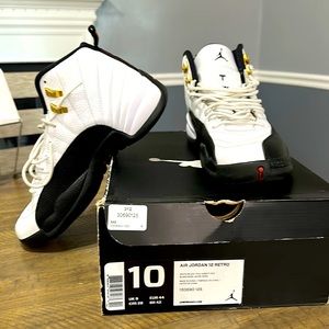 Slightly worn Jordan 12 Reto men size 10